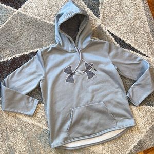 Womens UA hoodie